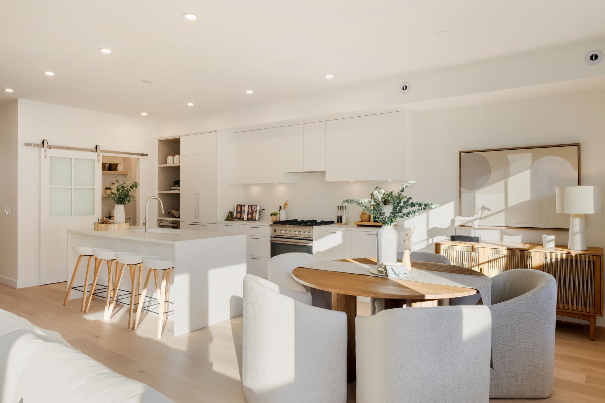 Harrow Estate Cottages – other