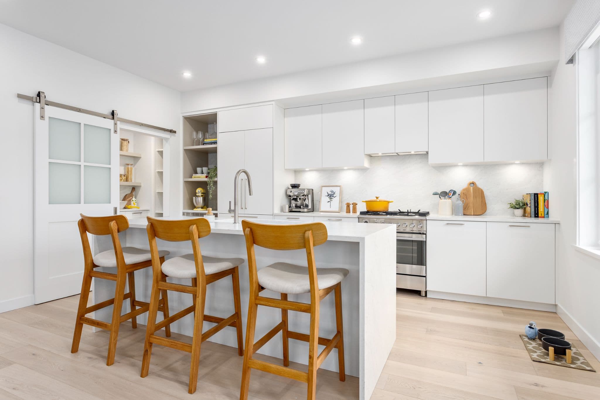Harrow Estate Cottages – other